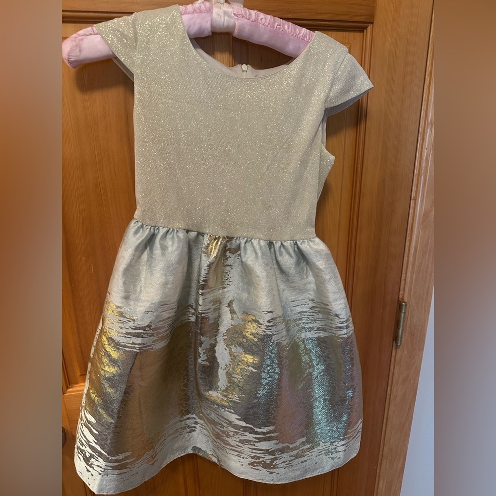 Us Angels Blush Dress in Gold and Cream